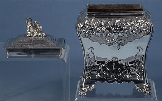 A George IV silver tea caddy and cover, by Thomas Blagden & Co, height 140mm, weight 8oz/249grams.